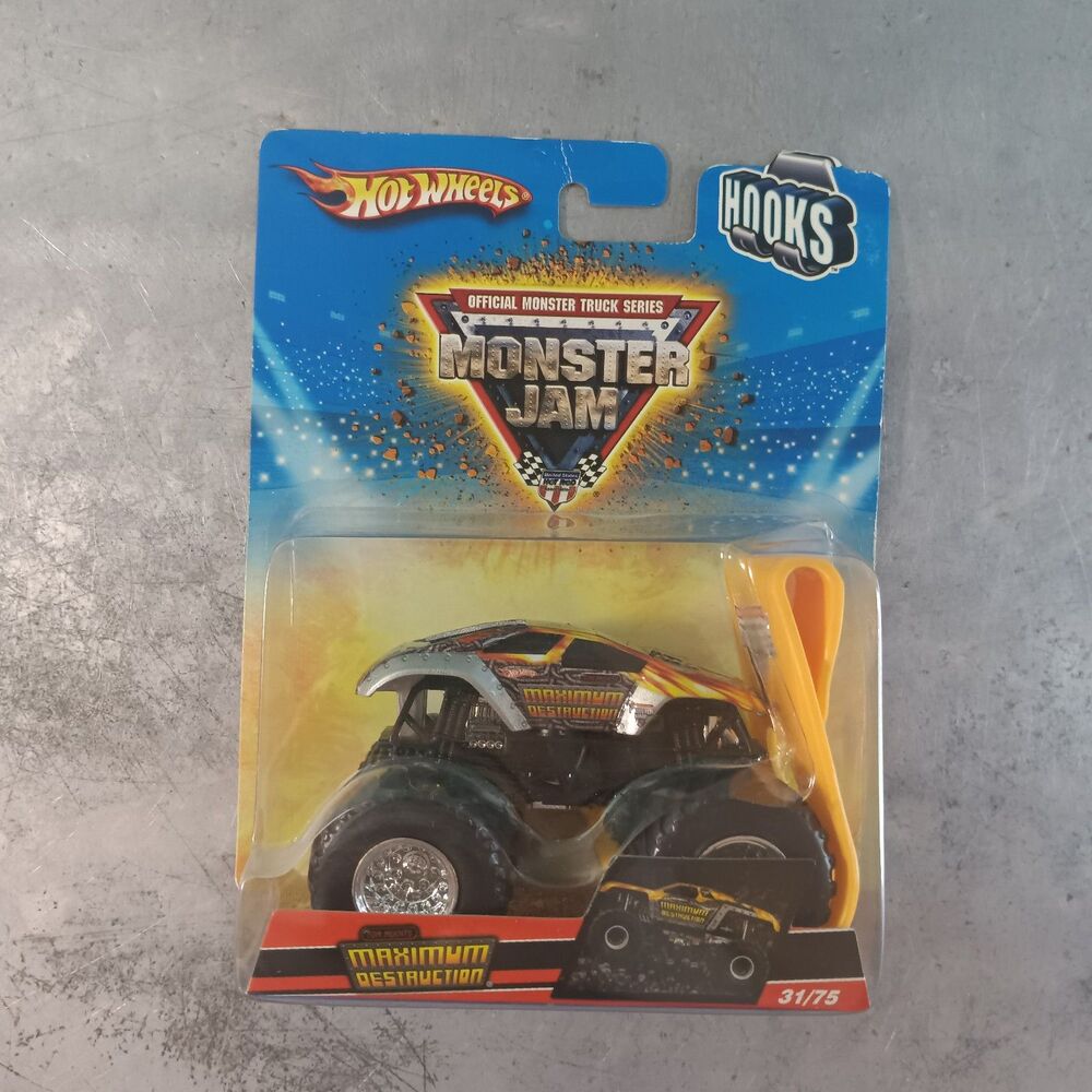 Hot Wheels Monster Jam Maximum Destruction 31/75 Hooks Series 1:64 Diecast Truck